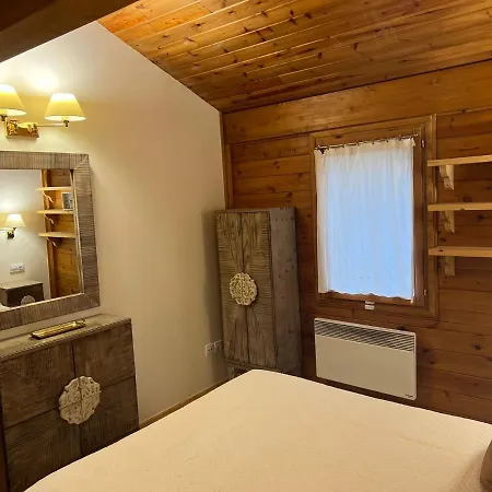 Apartamento De Madera Valle De Orenetes Incles